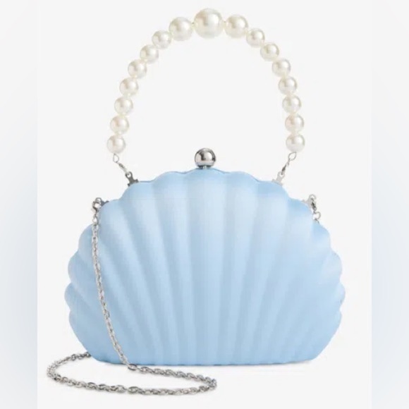 INC International Concepts Handbags - INC INTERNATIONAL CONCEPTS
Seashell Minaudiere Satin Crossbody,